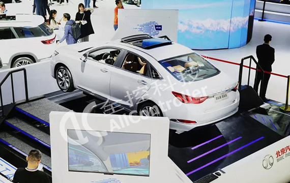 車展真人模擬駕駛體驗(yàn)六自由度平臺(tái)